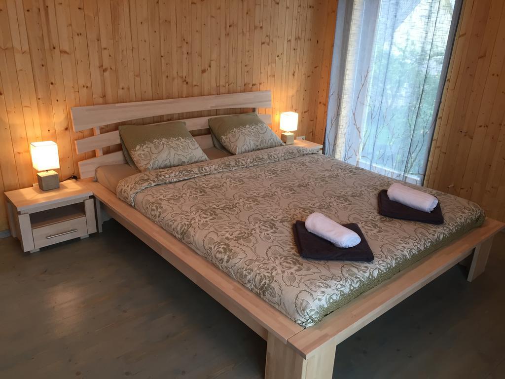 Cetri Veji Hotel Jurkalne Bilik gambar